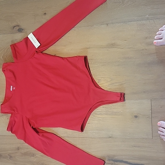 NWT YUMMI RED BODYSUIT SIZE LARGE - Picture 5 of 7